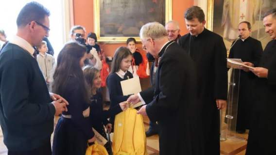 Lekcje religii kosztują samorządy majątek