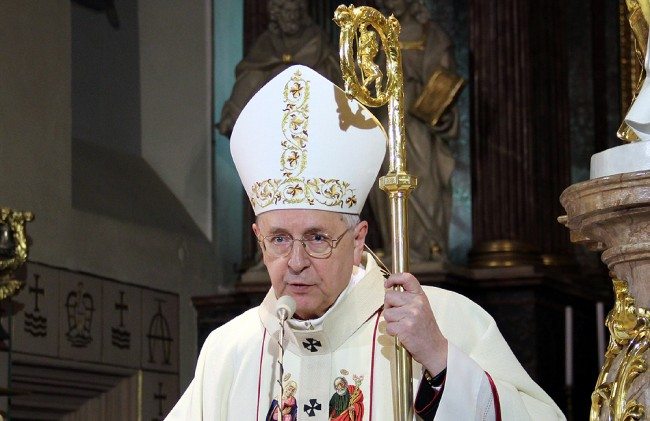 Abp. Gądecki do bezdzietnych małżeństw: Nie ulegajcie pokusie niegodnych metod poczęcia