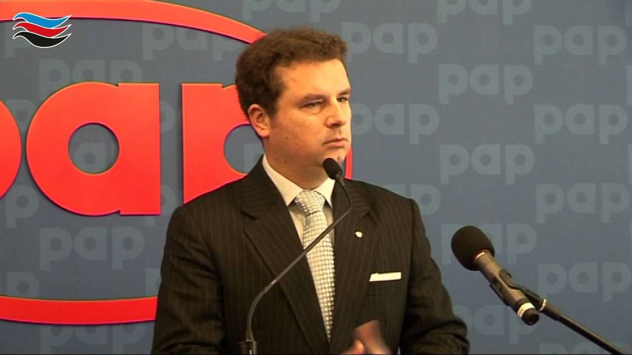 Wilk dogryza Korwinowi: Skręca w lewo, zajmuje miejsce Palikota