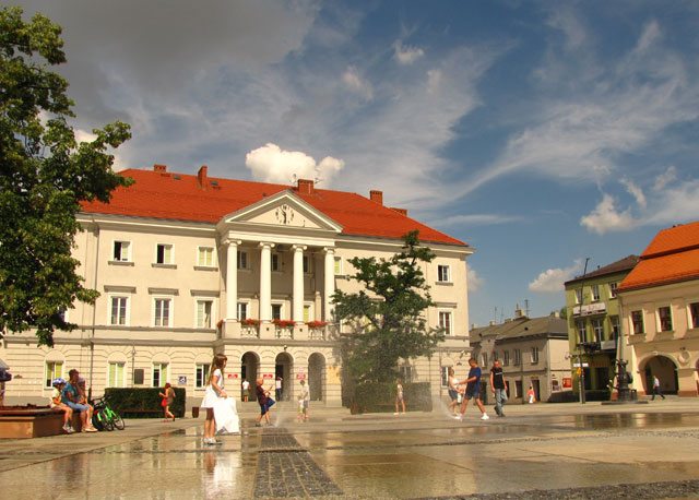 Władze Kielc wezmą kredyt by spłacić poprzednie pożyczki