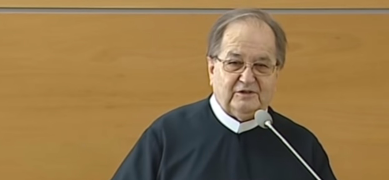 Ludzie Rydzyka oferują wentylatory, blendery i miski za 1 zł. Niezły plan, jest jednak jeden haczyk dla kupujących