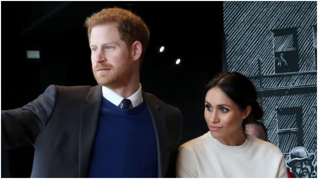 W brytyjskich mediach zawrzało. Harry zdradzał Markle z prawdziwą boginią, kiedy go spławiła wrócił do Meghan, mamy jej zdjęcia