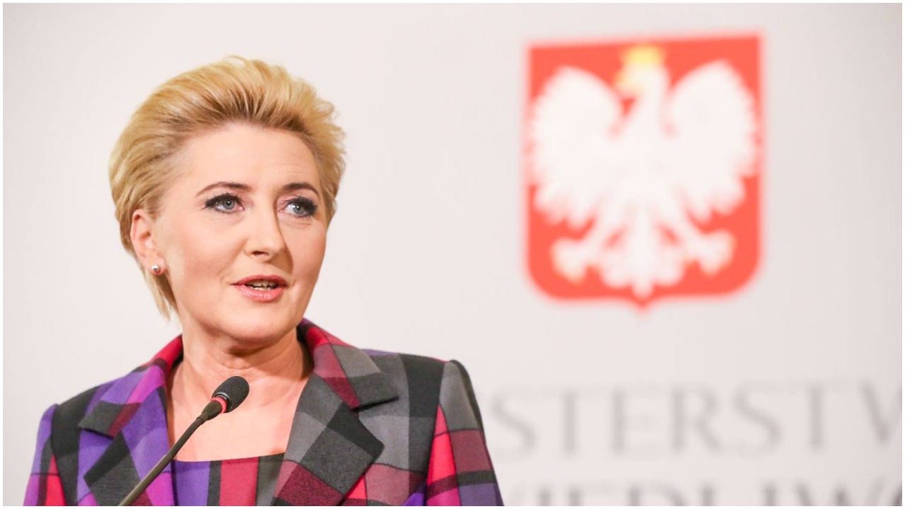 Koszmar z dzieciństwa który Agata Duda "będzie miała przed oczami do końca życia". Przy rodzinnym stole słychać było tylko płacz