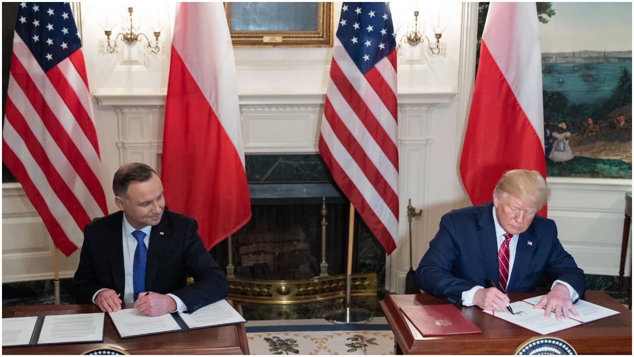 Andrzej Duda dał Amerykanom długi wykład o historii Polski. Kompletnie odleciał!