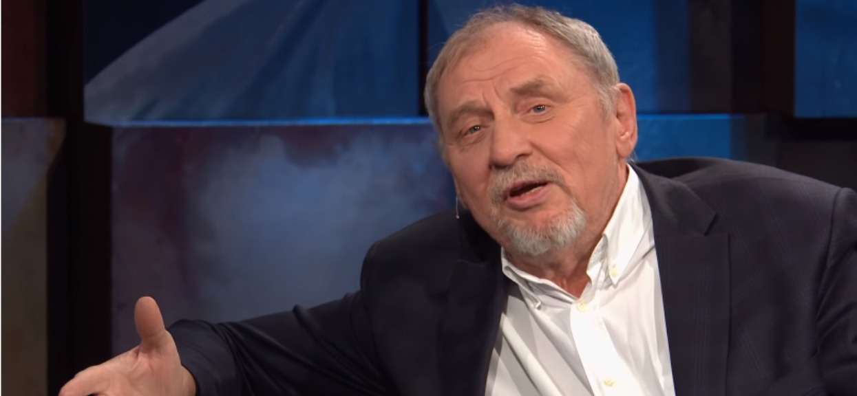 Andrzej Grabowski przeszedł zaskakującą metamorfozę, nie przypomina już dawnego siebie. Zdradził sekret swojej przemiany