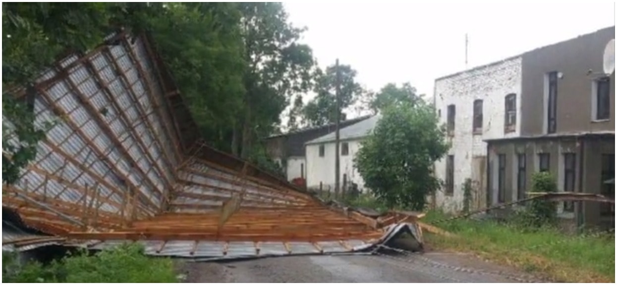 Polsat informuje o tragedii w Polsce. Zerwane linie, powalone drzewa, zalane ulice