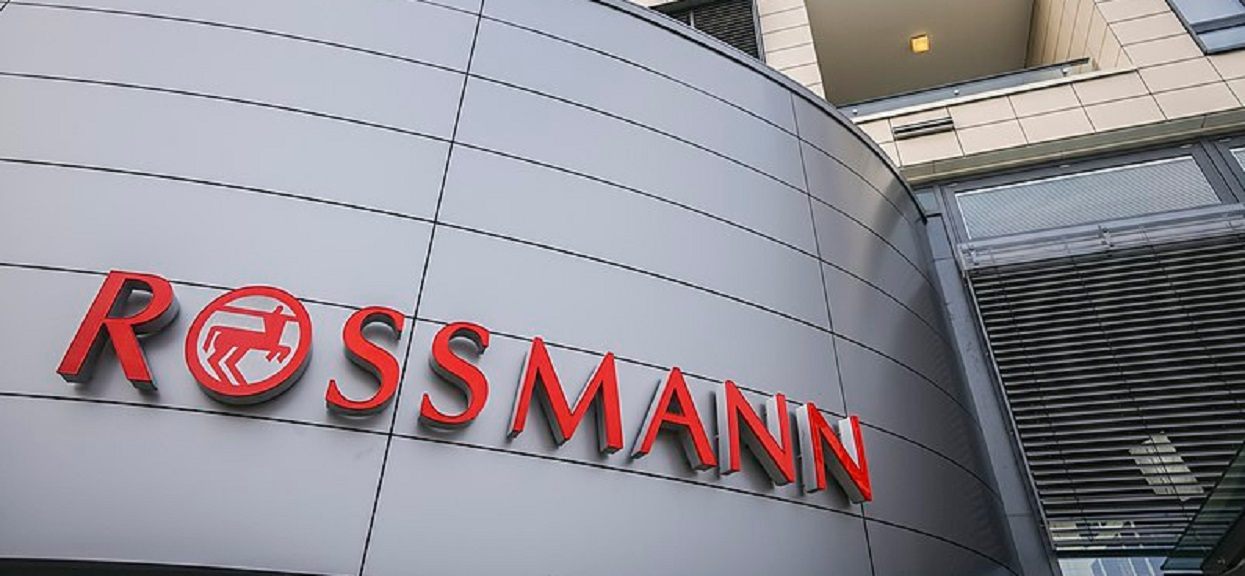 Najnowsza promocja Rossmanna powala na kolana. Już za parę dni sieć przeżyje prawdziwe oblężenie