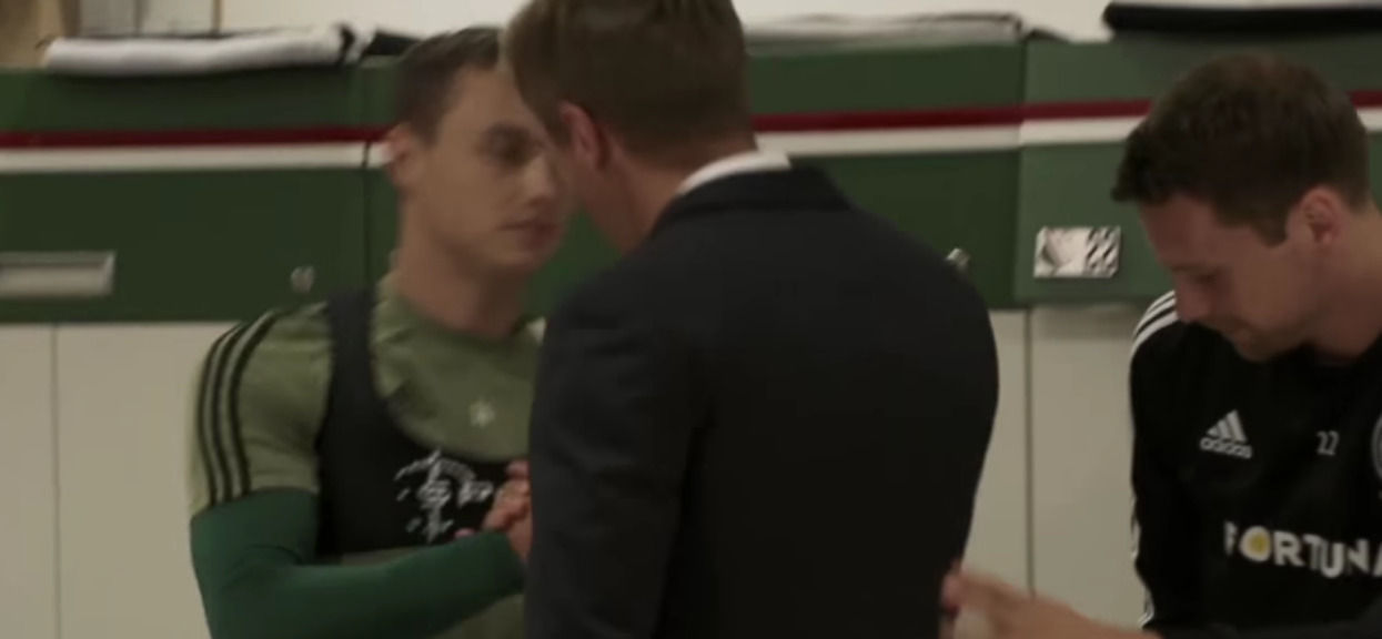 Skandal roku! Reprezentant Polski zdradził swoją żonę i ma 2-letnie dziecko z inną. Szokujące szczegóły, wyparł się córki