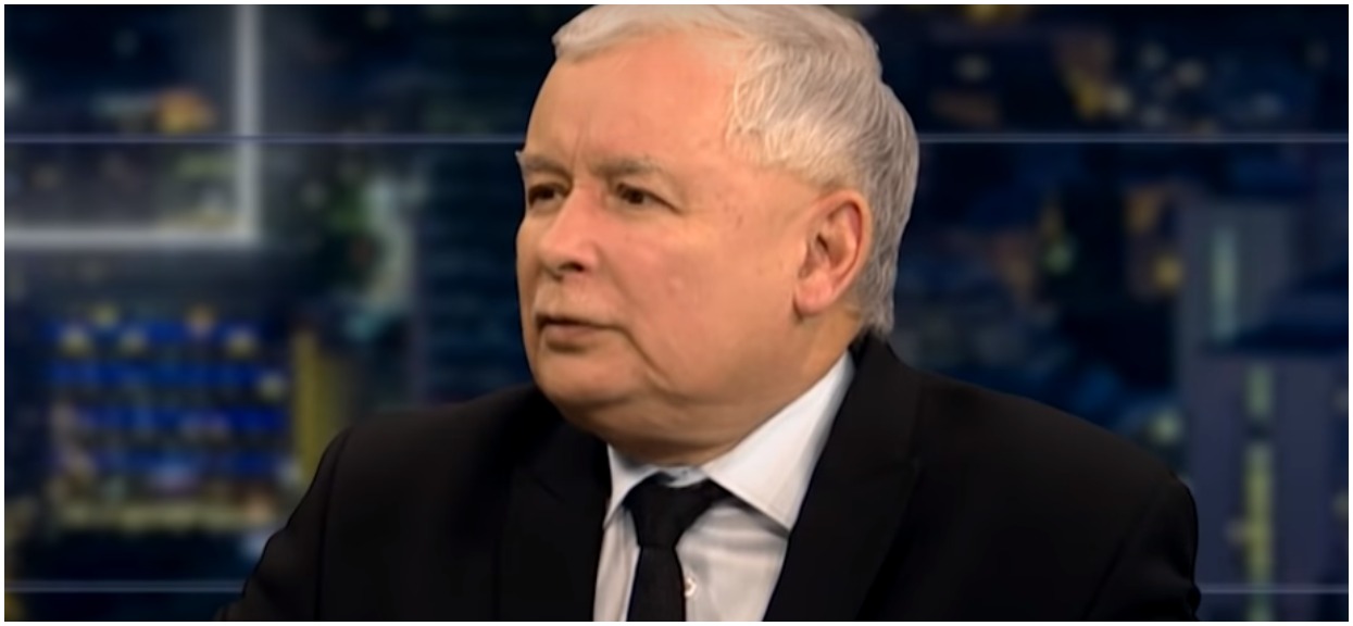 Kaczyński oddał swoją 13. emeryturę. Wiadomo do kogo trafiły pieniądze