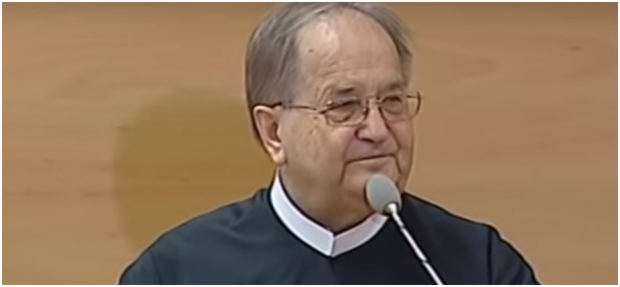 Jaki samochód dostał Rydzyk od bezdomnego? Istny luksus