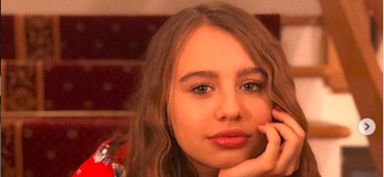 Oliwia Bieniuk ubrała się w słynny strój Roksany Węgiel! Obie są jeszcze dziećmi, internauci oniemieli