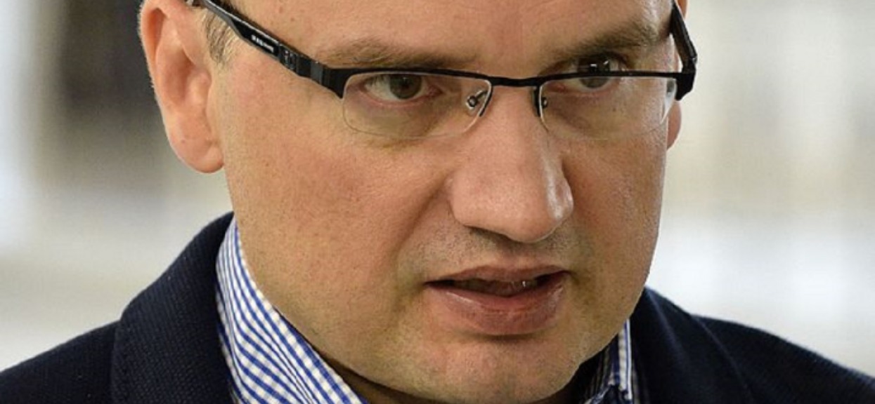 Rzecznik Ziobry ma "bardzo niskie kompetencje". Nie będzie asystentem na uczelni