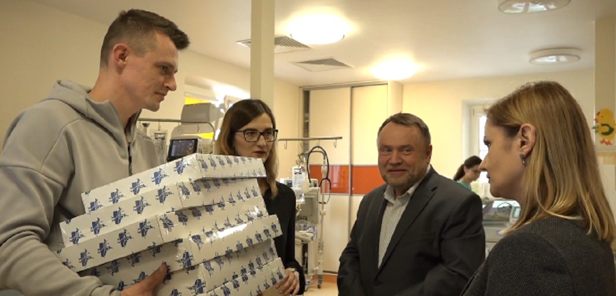 Nowe doniesienia o stanie zdrowia polskich sześcioraczków. Tylko troje z nich wyjdzie ze szpitala pod koniec lipca