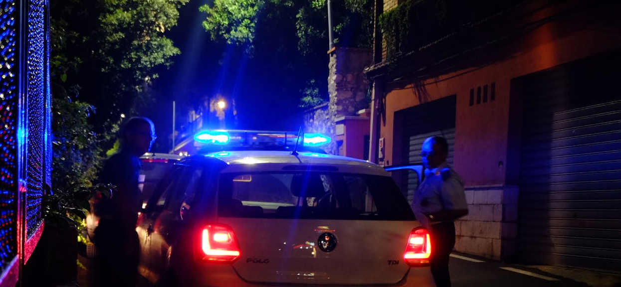 Uprawiali stosunek w oknie 9 piętra. Kobieta nie żyje, mężczyznę ocalił cud