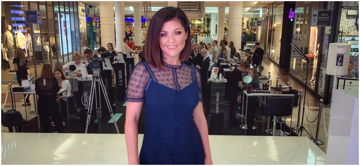 Oczy wam wyjdą z orbit. Kasia Cichopek szaleje w prześwitującej sukience, nie miała na sobie stanika (FOTO)