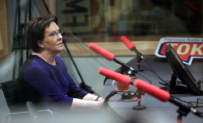 Premier Kopacz odpowiada Episkopatowi: In Vitro nie jest obowiązkowe