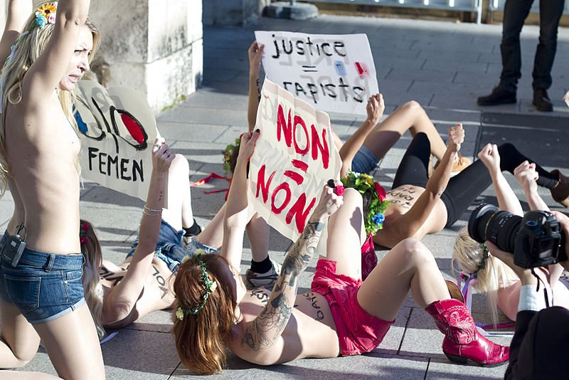 Te feministki są stygmatyzowane i wykluczane z marszów przez inne feministki. Z jakiego powodu?