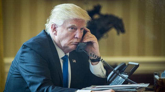 Najagresywniejsza rozmowa prezydenta USA z przywódcą. Rozwścieczony Trump rzucił sluchawką