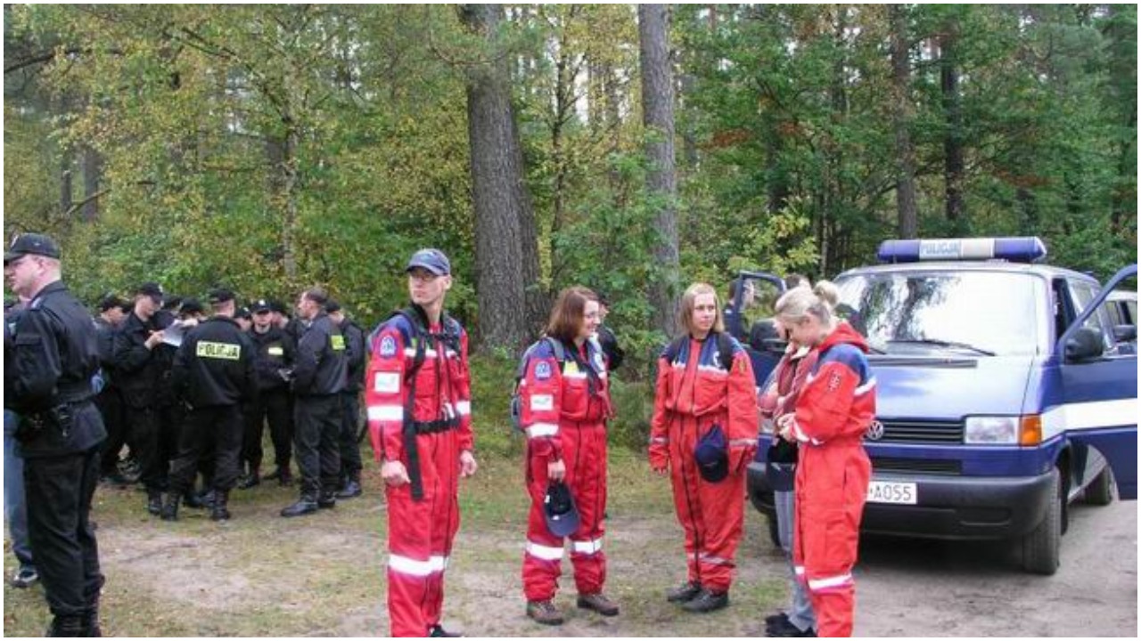 Pojawiły się nowe informacje o ojcu zaginionego Dawidka. Sąsiadka rodziny ujawnia porażające fakty