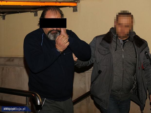 Uwaga! Szef mafii wnuczkowej na wolności