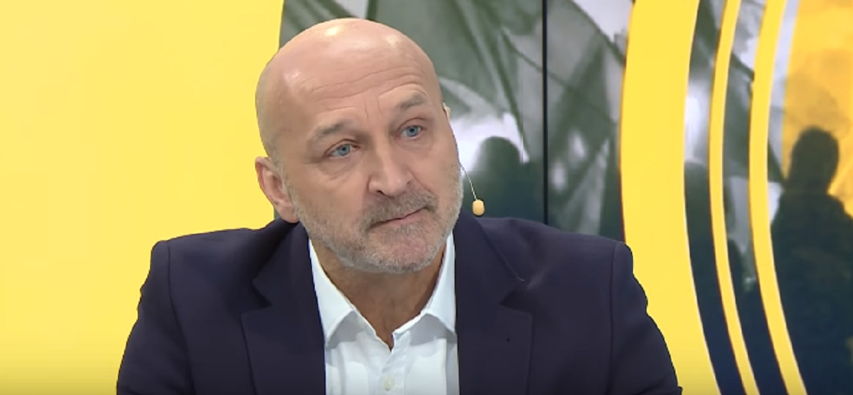 Na jaw wyszły zaskakujace fakty nt. Marcinkiewicza. Gdy dziennikarze zadzwonili do b. premiera, aż rzucił słuchawką