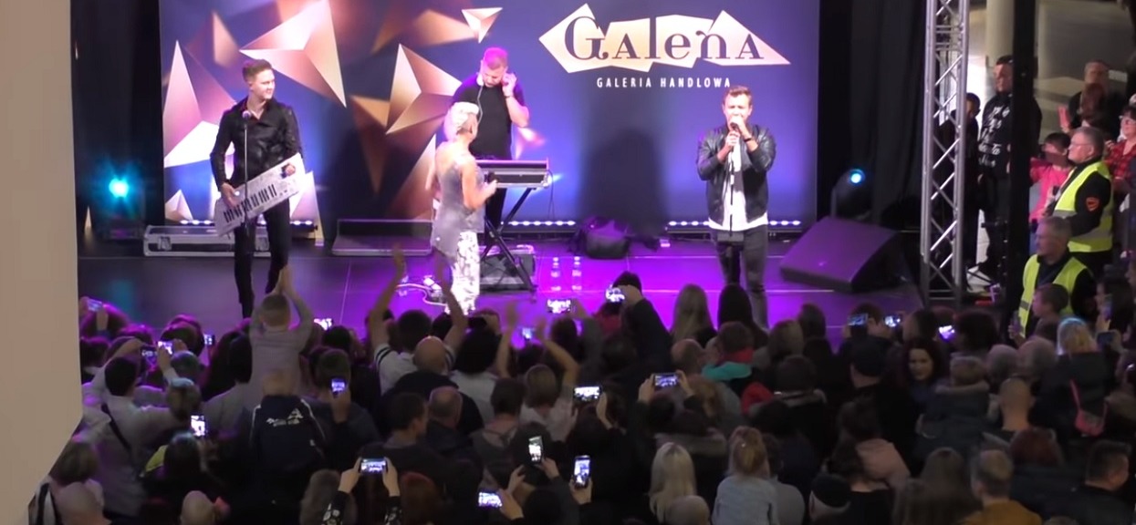Królowa disco polo w pełni zaakceptowała swoje ciało. Publicznie pokazała pośladki