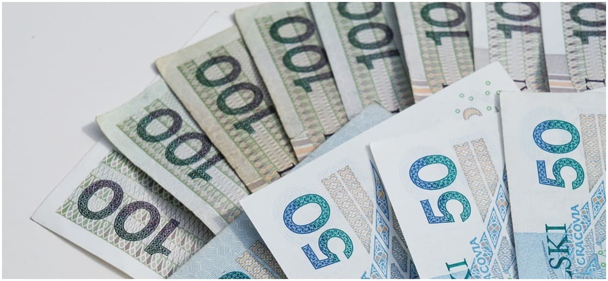 Nowe 500 plus nie tylko dla niepełnosprawnych? Dodatkowe pieniądze również dla emerytów i rencistów