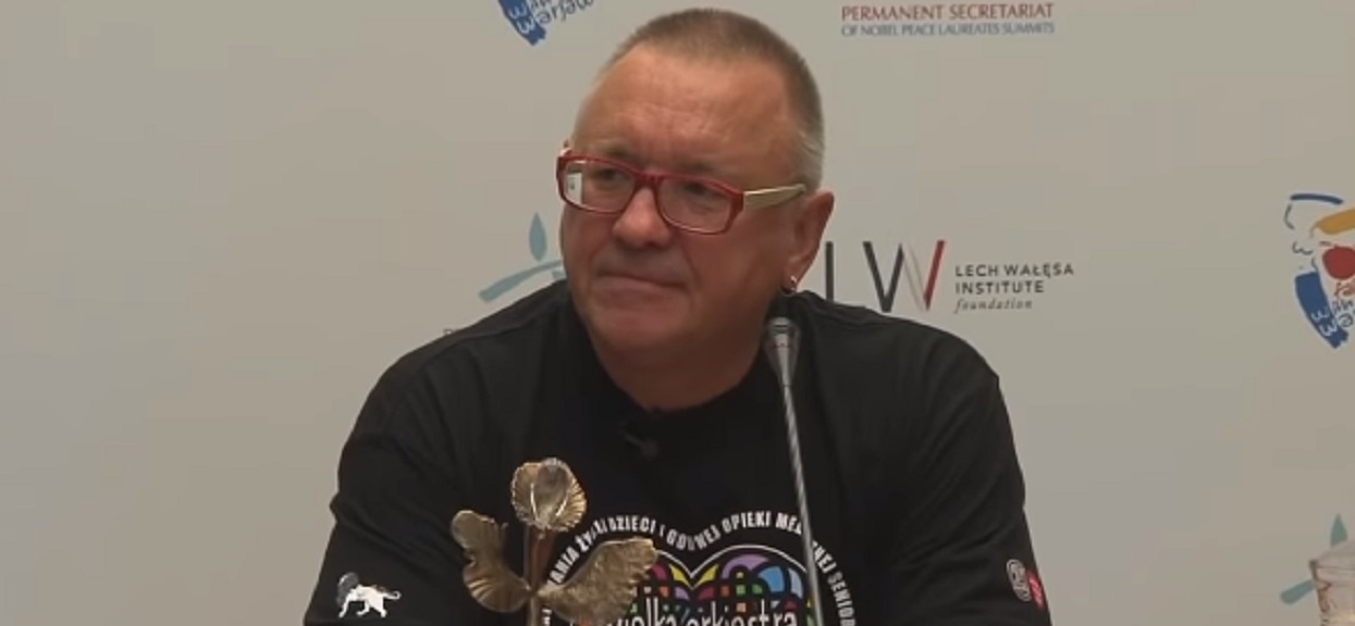 Owsiak apeluje do Polaków, by nie oglądali TVP. "Raz na zawsze ją wyłączmy!"