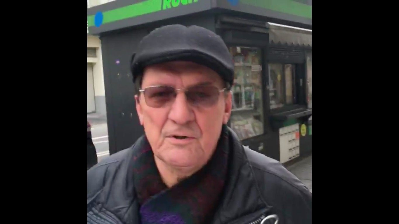 Trudno to skomentować. Przeciwnicy KOD zwyzywali posła PO od Polaków (VIDEO)