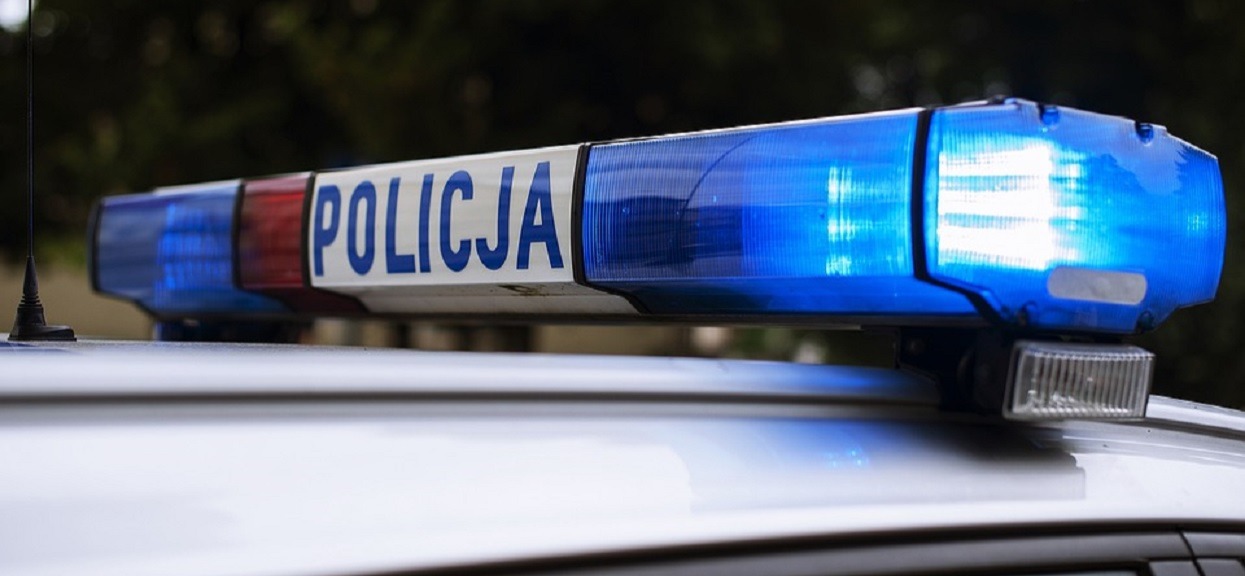 Ogromna tragedia wstrząsnęła polskim miastem. 11-miesięczne dziecko wypadło z balkonu