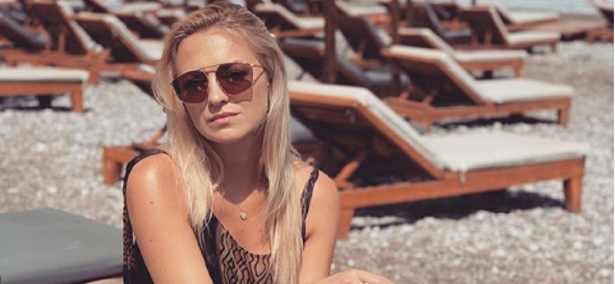 Barbara Kurdej-Szatan traci fanów po zwolnieniu z TVP? W sieci pojawia się coraz więcej negatywnych komentarzy: "Robi z siebie ofiarę"