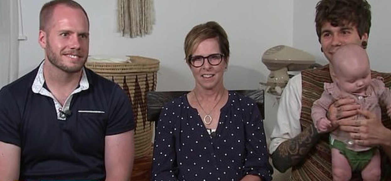 Babcia urodziła własną wnuczkę. Ciężko uwierzyć co dzieje się w tej rodzinie
