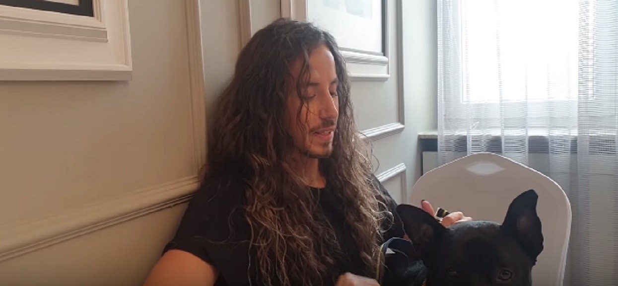 Czapki z głów. Za to co wczoraj w Sopocie dla Kory zrobił Michał Szpak