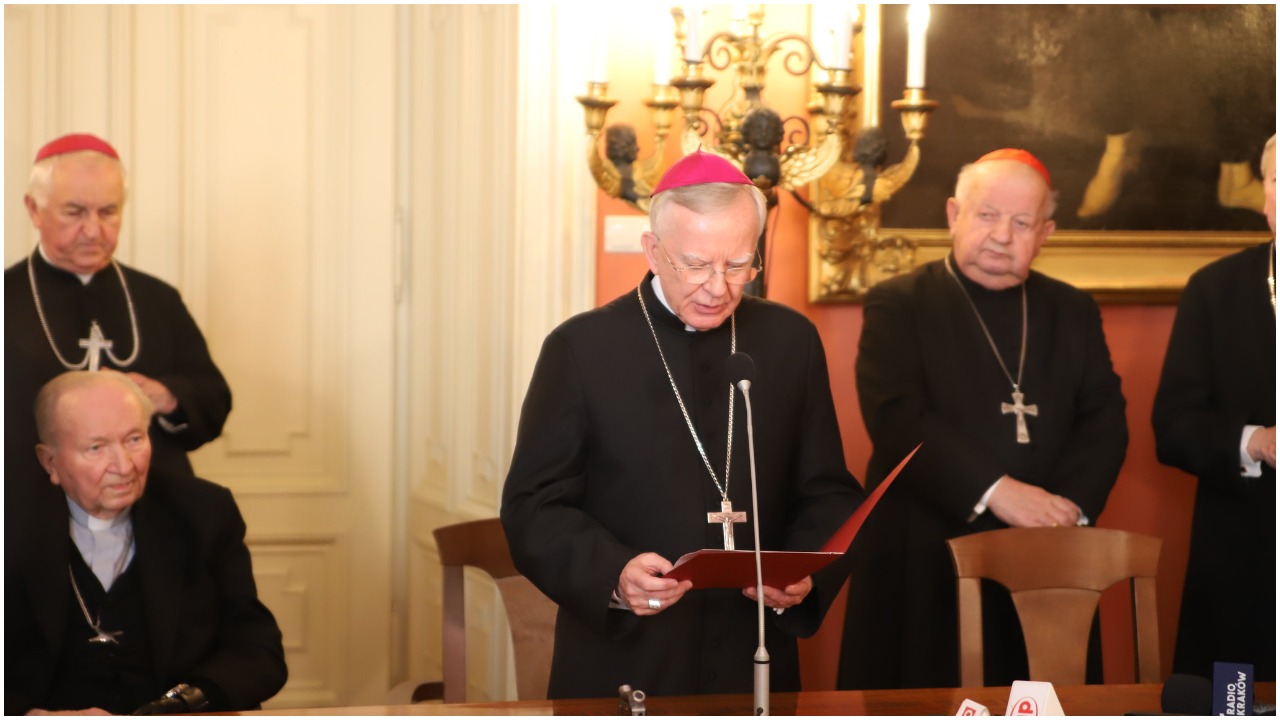 Apel Episkopatu do rodziców, dotyczący edukacji seksualnej. "Zachowajcie czujność i roztropność"