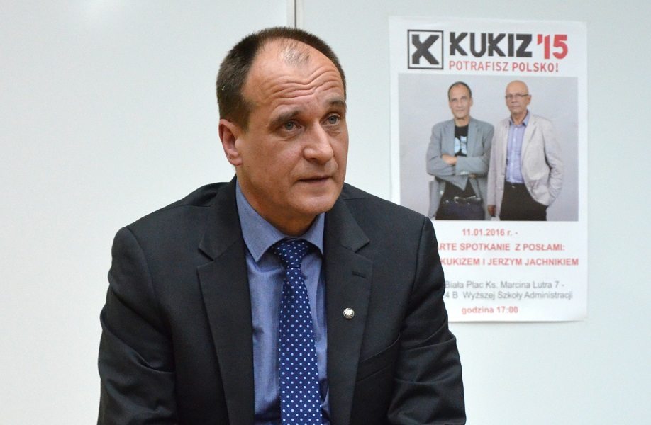 Kukiz: To mieszkanie za 25 tysięcy należało mi się jak psu buda