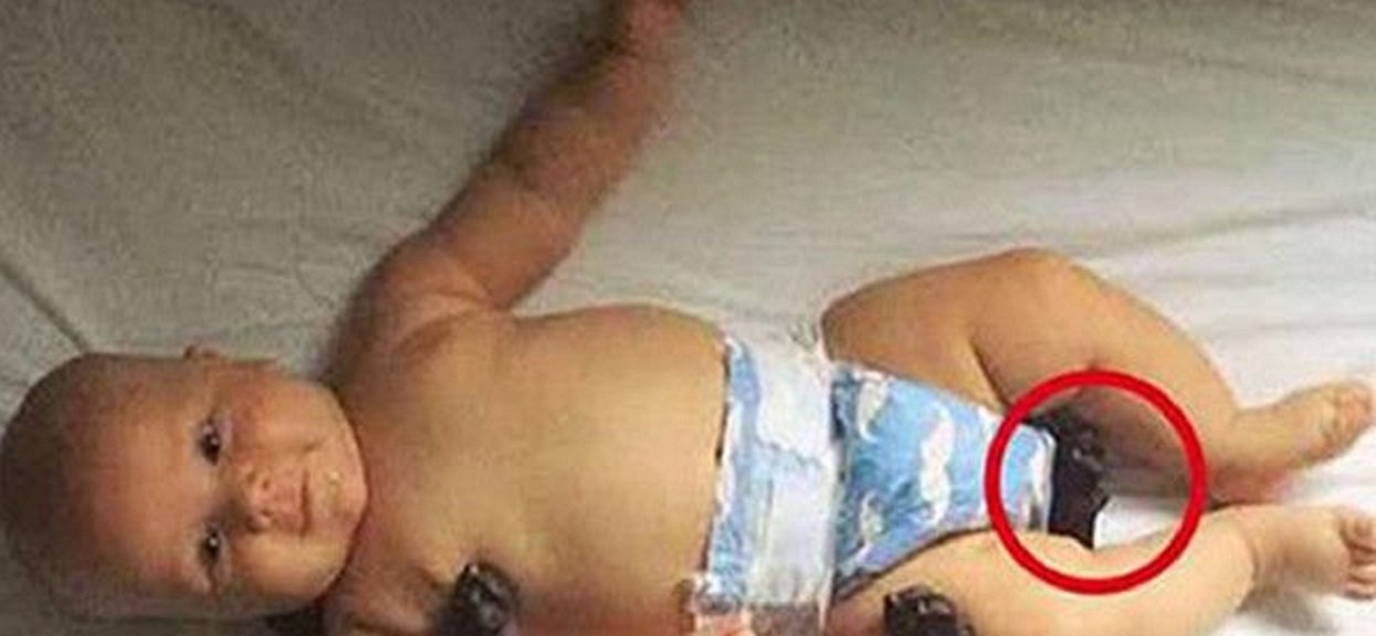 Mama urodziła zdrowego ślicznego bobaska. Jednak okazało się, że dokładnie w tym samym czasie urodził się ktoś jeszcze
