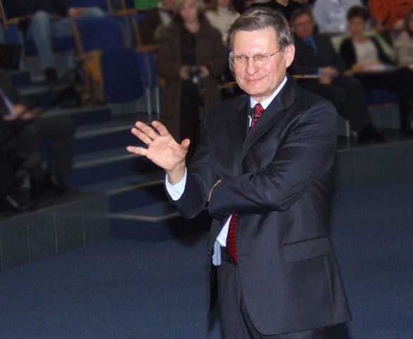 Balcerowicz wróci do polityki. Ma powstać nowa partia, chce zmniejszyć przywileje