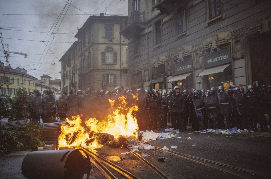 Atak neonazistów w Niemczech, anarchiści podpalili Mediolan!