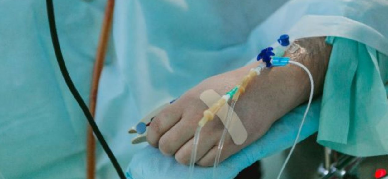 Po 12 latach zdecydowali odłączyć ją od aparatury. Wtedy obudziła się i wypowiedziała 2 słowa, które zamurowały wszystkich zgromadzonych