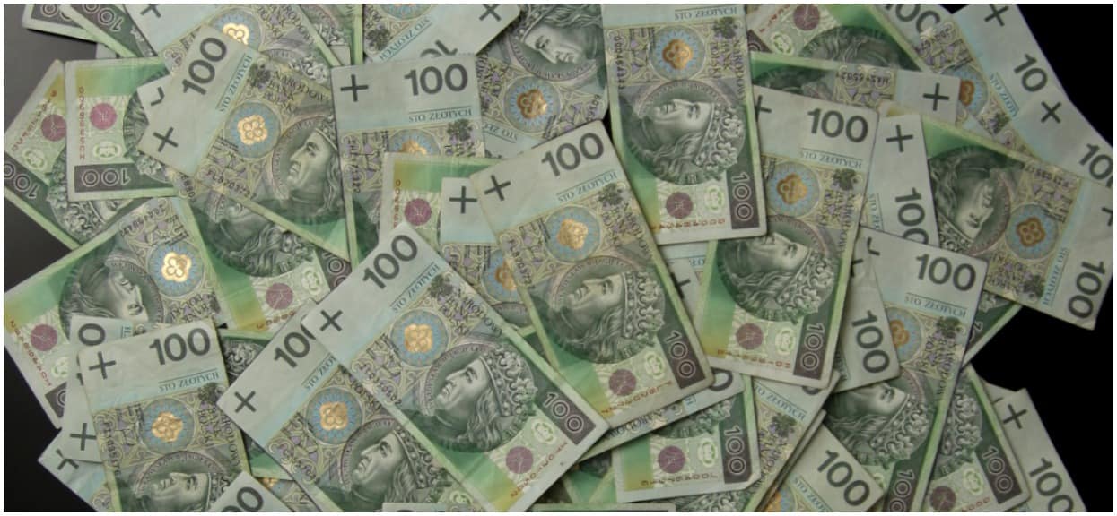 "1500 minus" obejmie 2 miliony Polaków. To skutek nowych przepisów wprowadzonych przez rząd PiS