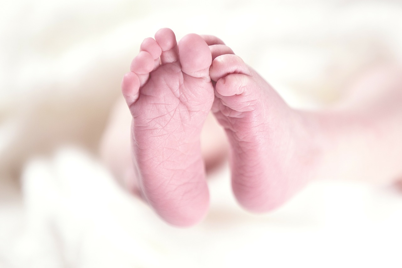 W Krakowie urodziło się dziecko 56 dni po śmierci matki. "Daliśmy mu szansę"
