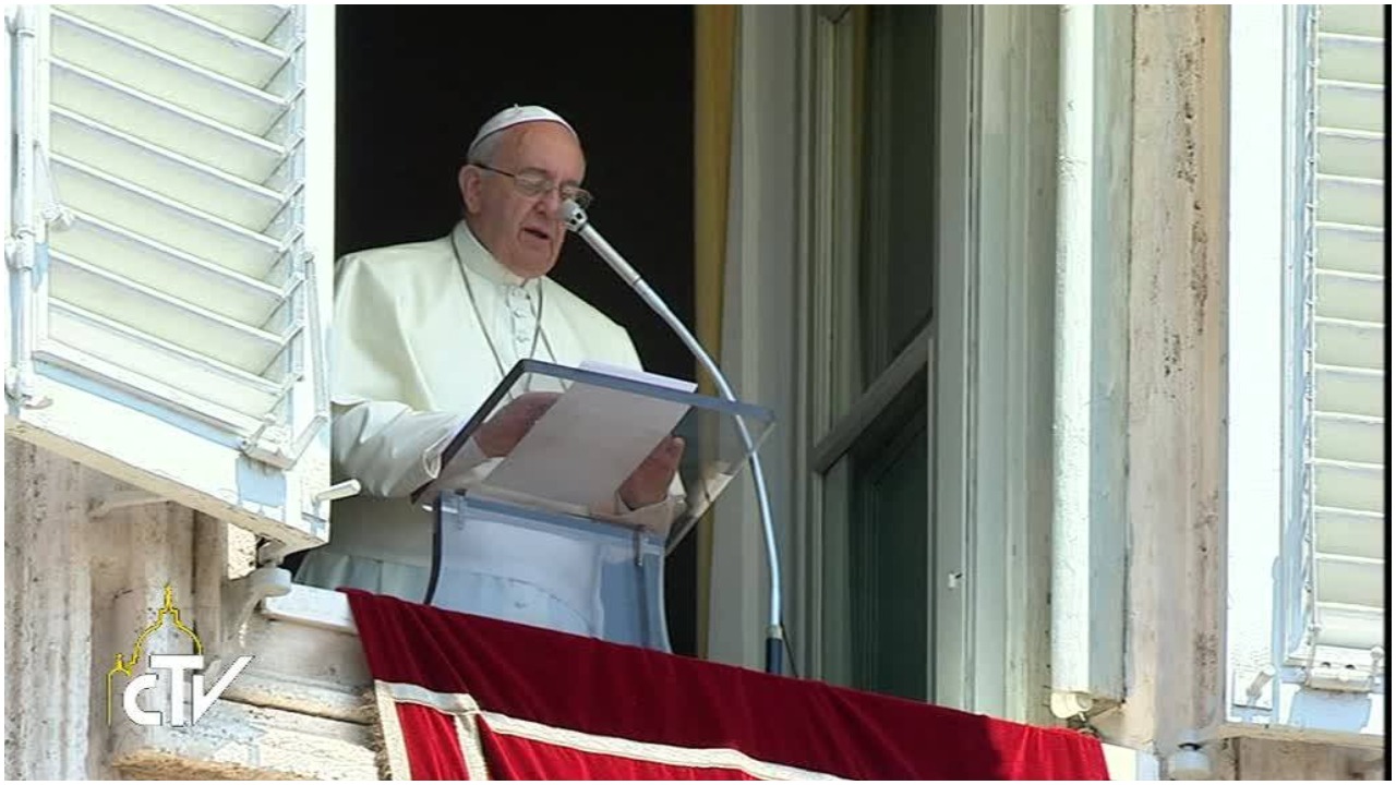 Papież Franciszek apeluje do podjęcia pilnych działań. W Watykanie zaczyna brakować pieniędzy