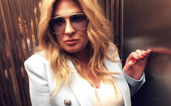 Beata Kozidrak w oszałamiającej miniówce. Największe wrażenie robią jej nogi