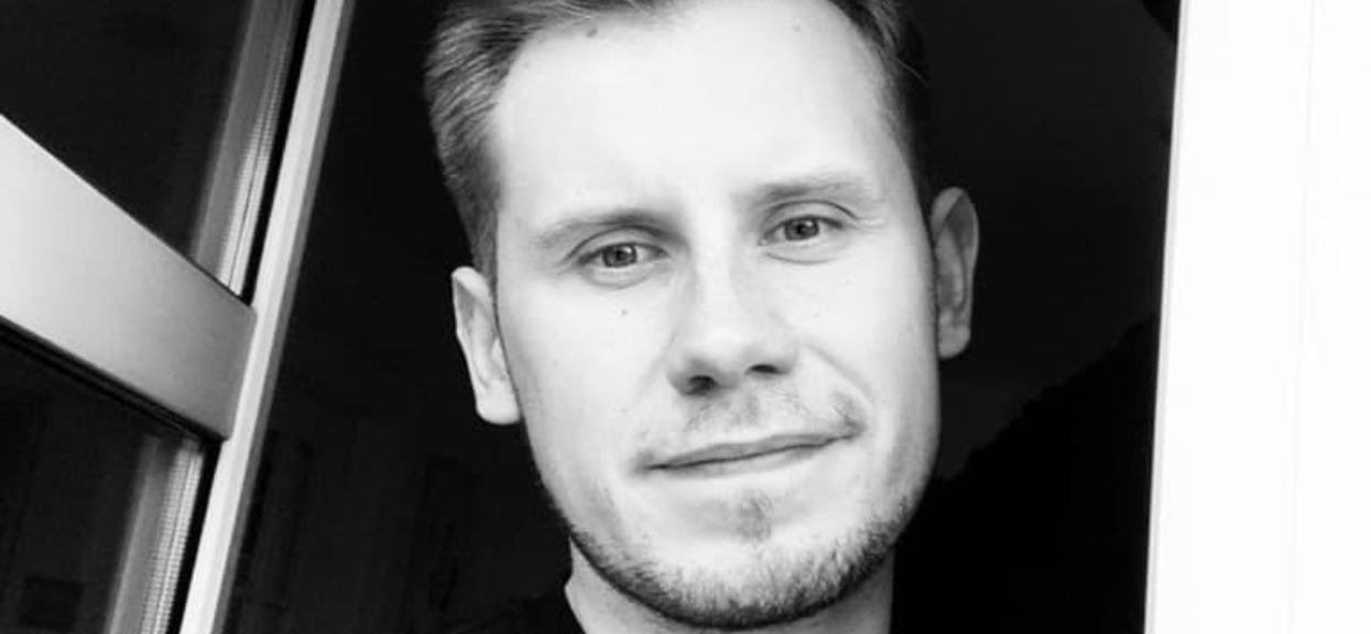 "Mnie, księdza geja, Bóg też kocha". Ks. Łukasz Kachnowicz nie ma zamiaru więcej milczeć