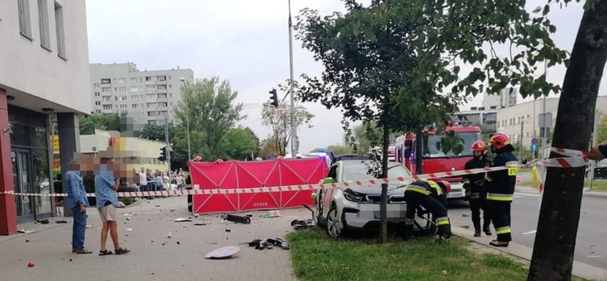 Podwójnie przygnębiające wieści z Warszawy. Gdy dowiedziała się, że jej córka nie żyje wyszła na balkon i niestety skoczyła