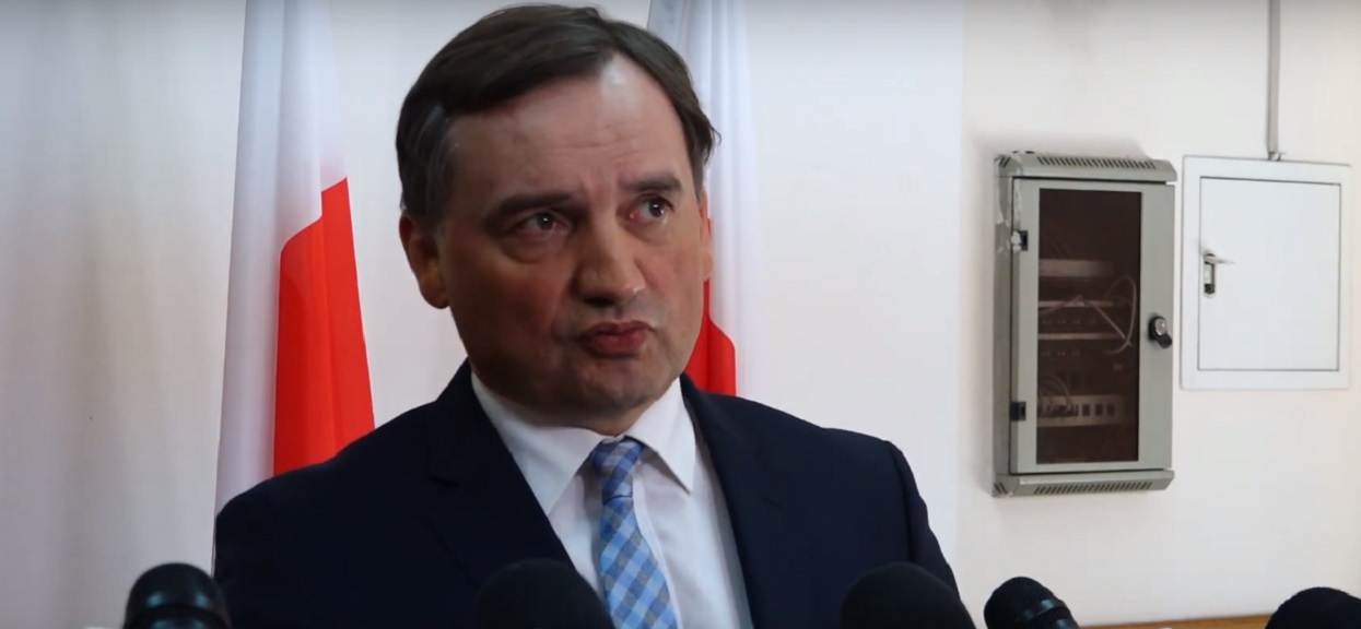 Alimenciarze wciąż będą bezkarni? PiS nie zdąży z "alimentami natychmiastowymi" przed końcem kadencji