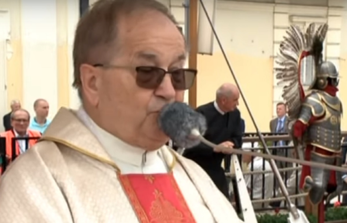Tadeusz Rydzyk angażuje Polaków w wybory. Słuchacze Radia Maryja poszczą w intencji PiS