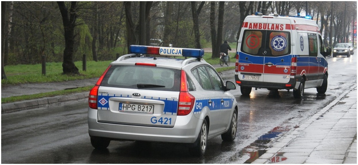 Nastolatka była o dwa kroki od szkoły. Zmarła na miejscu, mieszkańcy nie mogą pogodzić się z tragedią