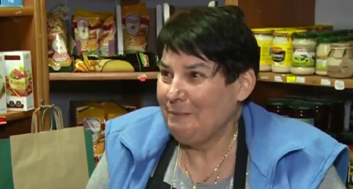 Nawet fani TVP nie pojmują, jak do tego doszło. Według "Wiadomości" żywność tanieje