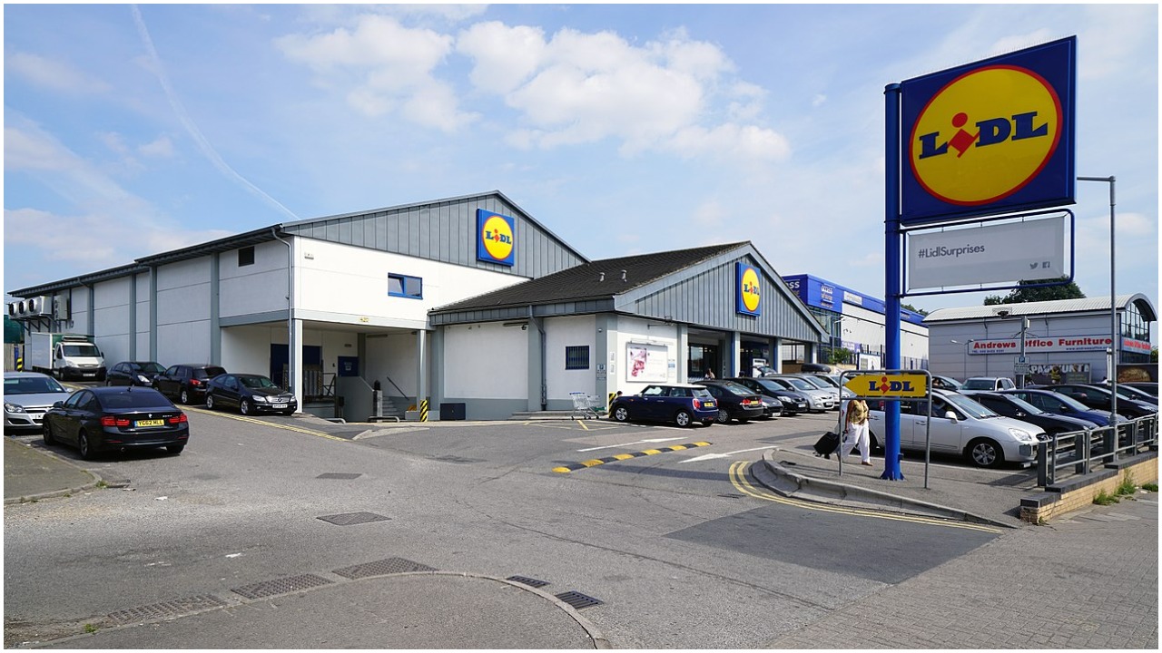 Lidl zaskakuje nowym pomysłem. W domach klientów mogą powstać mikromarkety